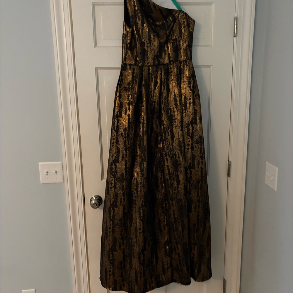 JS Collections One Shoulder Dress in Black and Gold